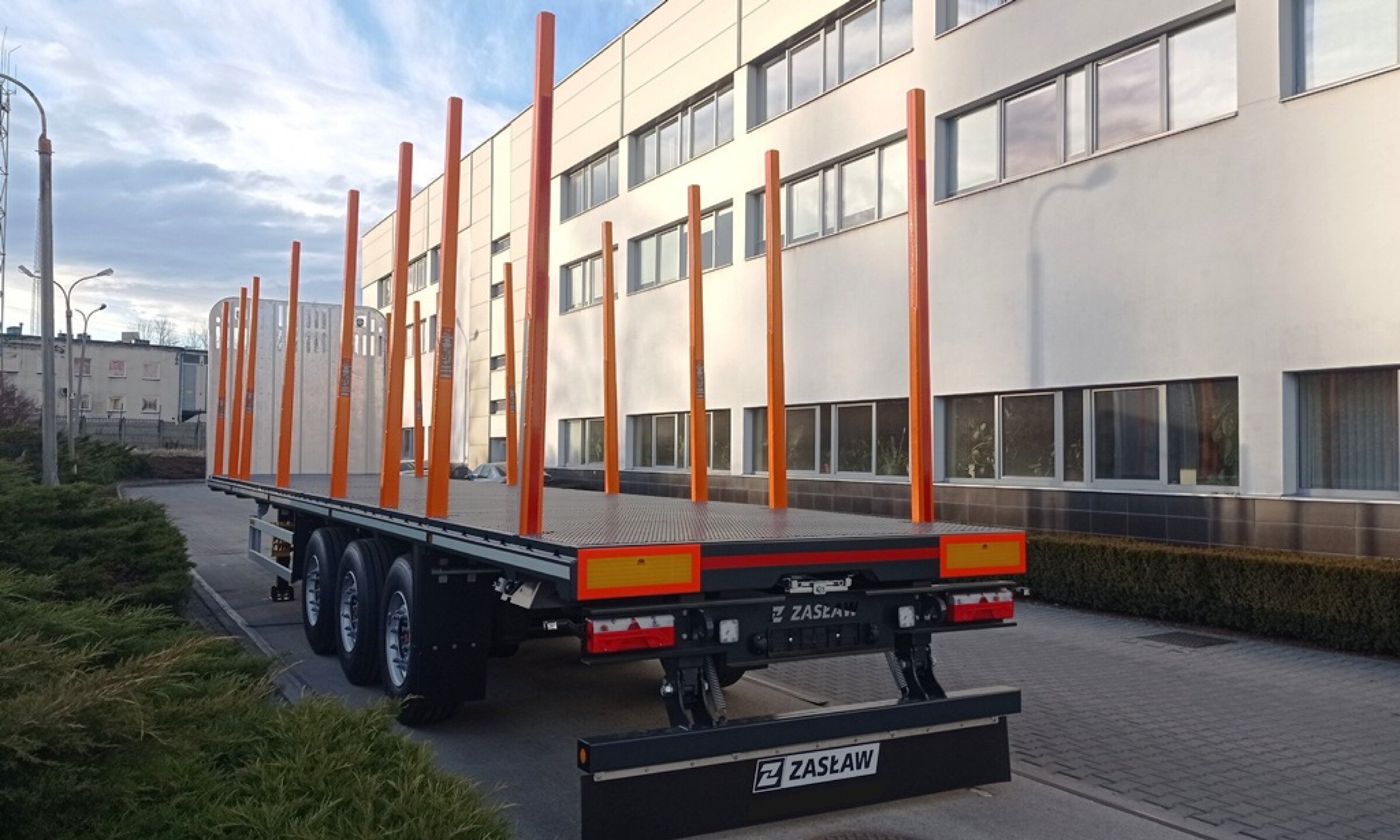 TRAILIS TIMBER PK - 5
