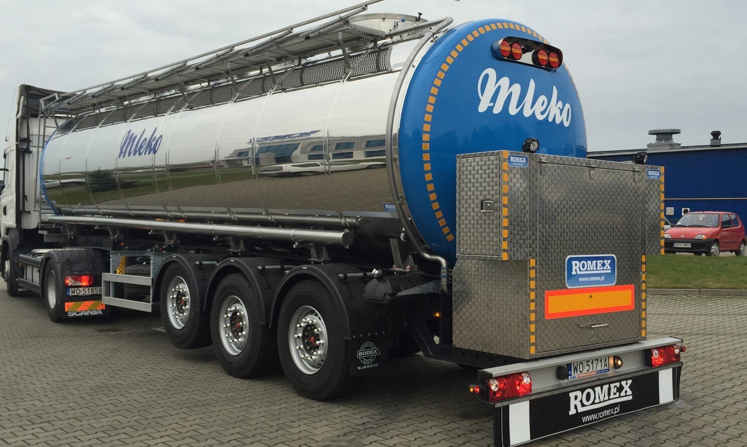 ROMEX - PRESSURE FOOD TANKER