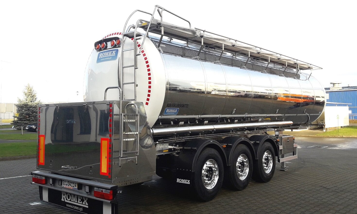 ROMEX - ADR CHEMICAL TANKER - 4