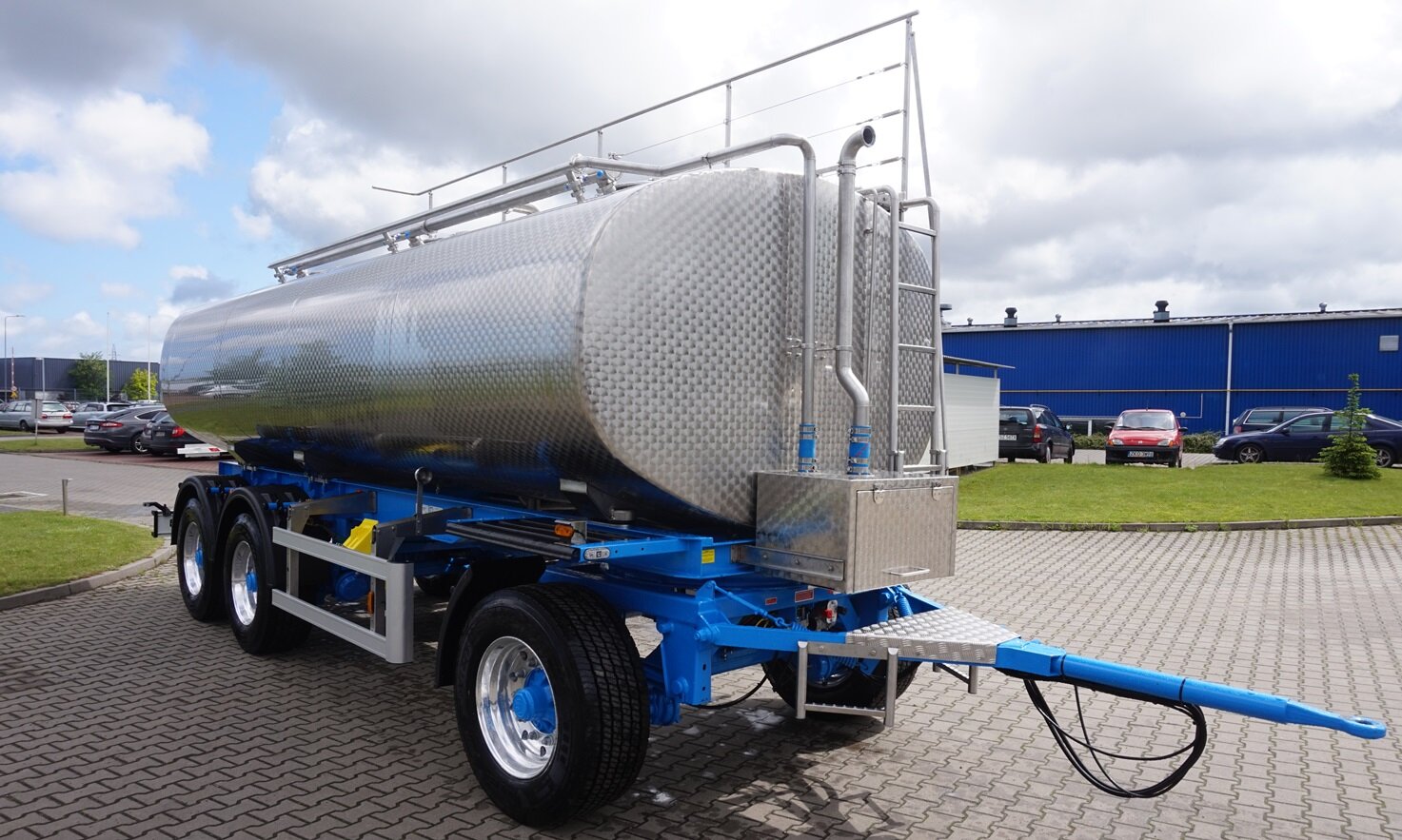 ROMEX - Milk collecting trailers - 3