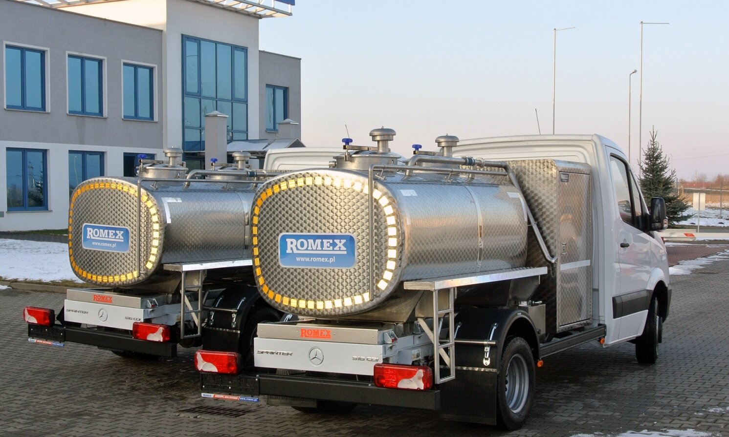 ROMEX - Milk collecting small and medium range - 2